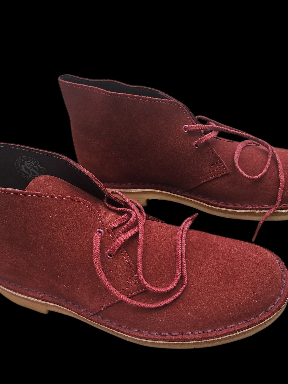 Clarks Men's Burgundy Suede Chukka Boots